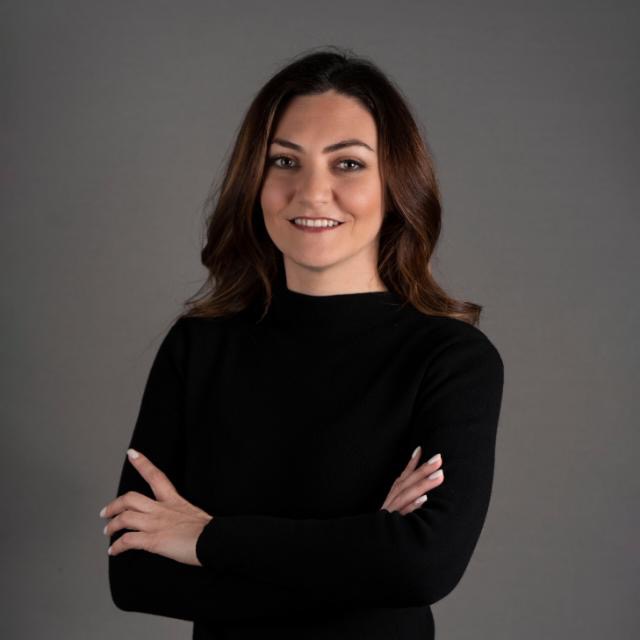 Sara Pirzad, Dubai and Abu Dhabi real estate advisor